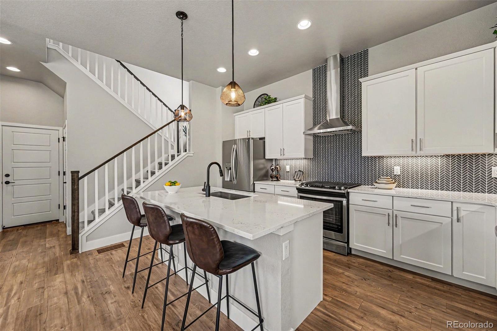 MLS Image #10 for 1751  stable view drive,castle pines, Colorado