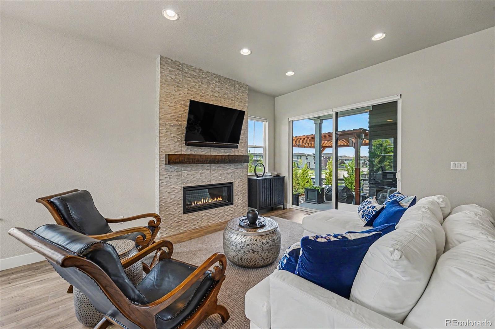 MLS Image #14 for 1751  stable view drive,castle pines, Colorado