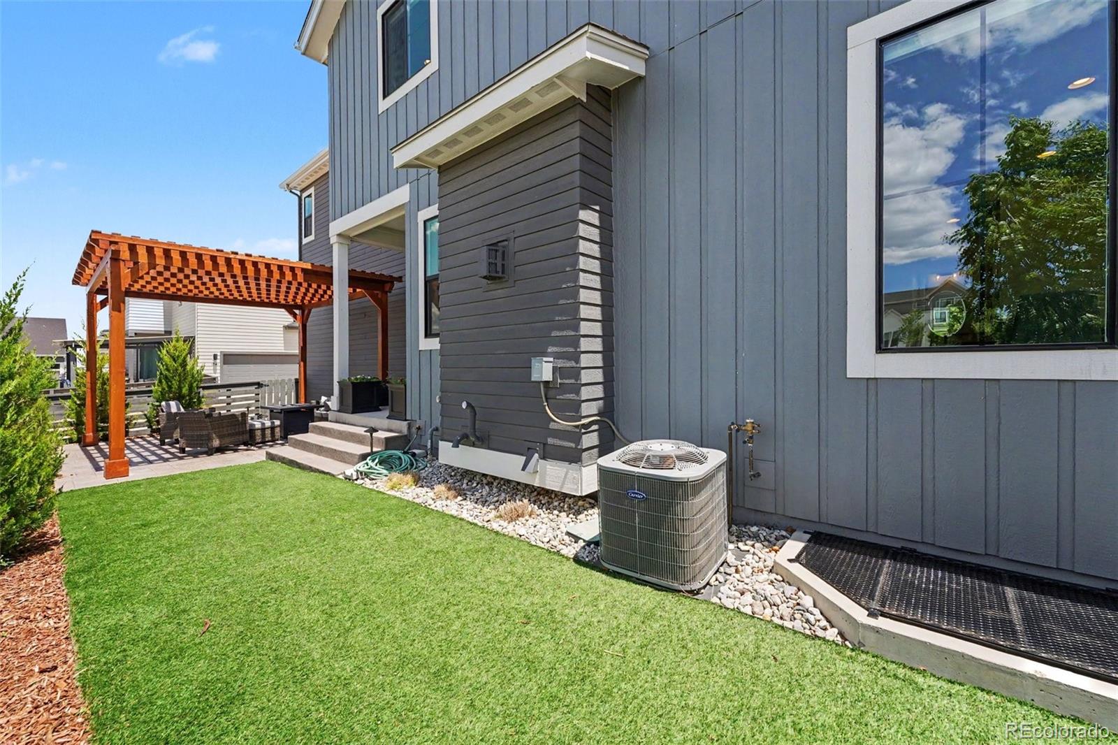 MLS Image #18 for 1751  stable view drive,castle pines, Colorado