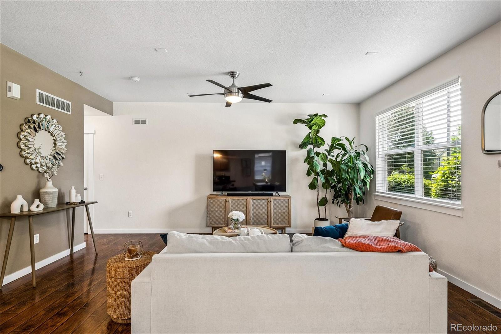 MLS Image #12 for 10321 e 26th avenue ,denver, Colorado