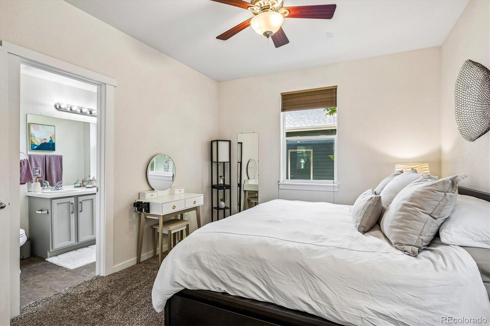 MLS Image #17 for 10321 e 26th avenue ,denver, Colorado