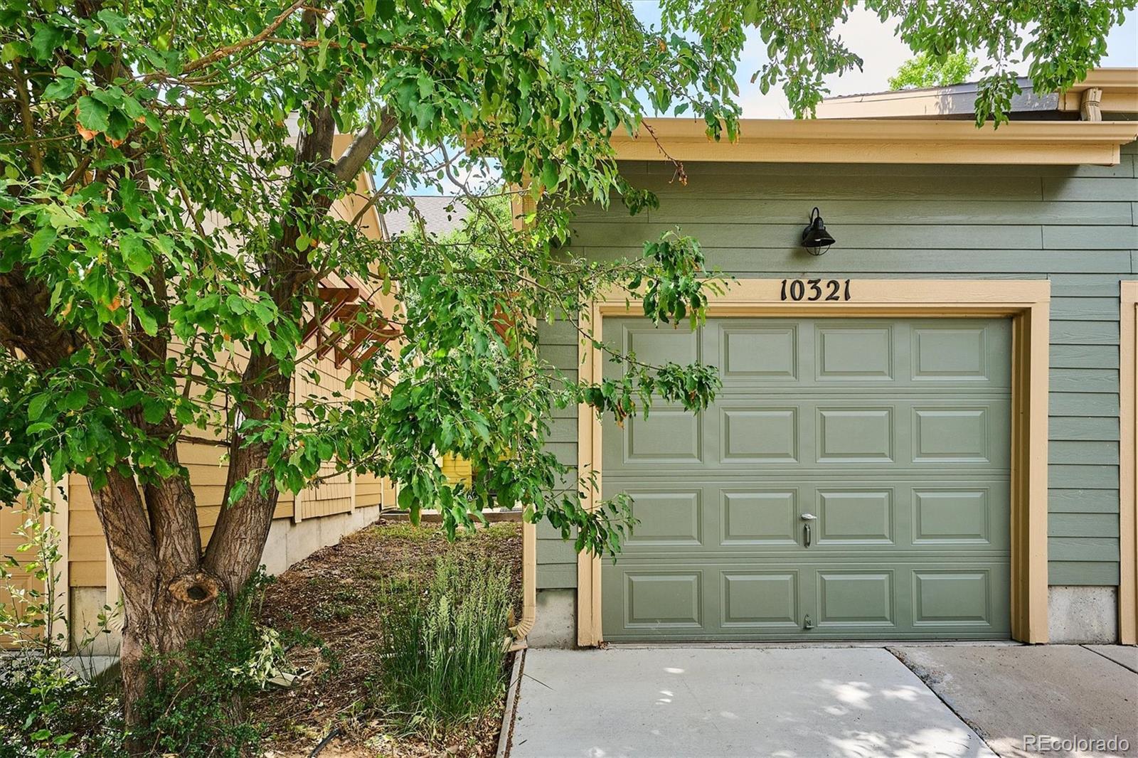 MLS Image #25 for 10321 e 26th avenue ,denver, Colorado