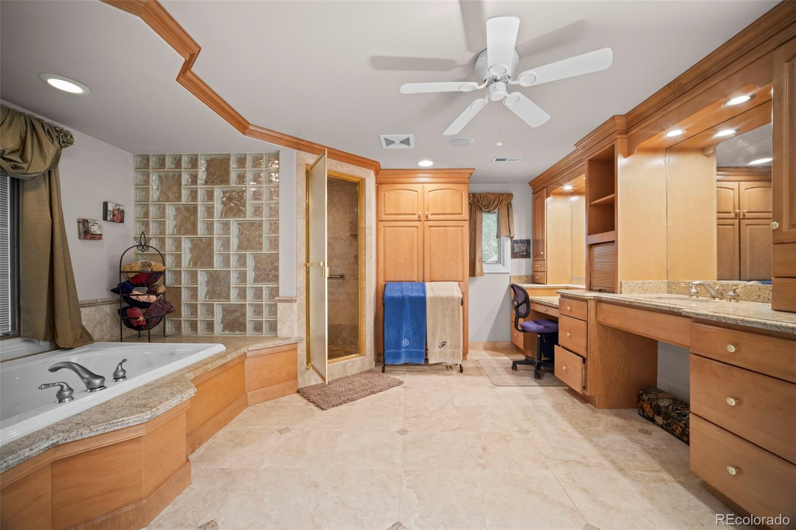 MLS Image #19 for 3  harrogate terrace,pueblo, Colorado