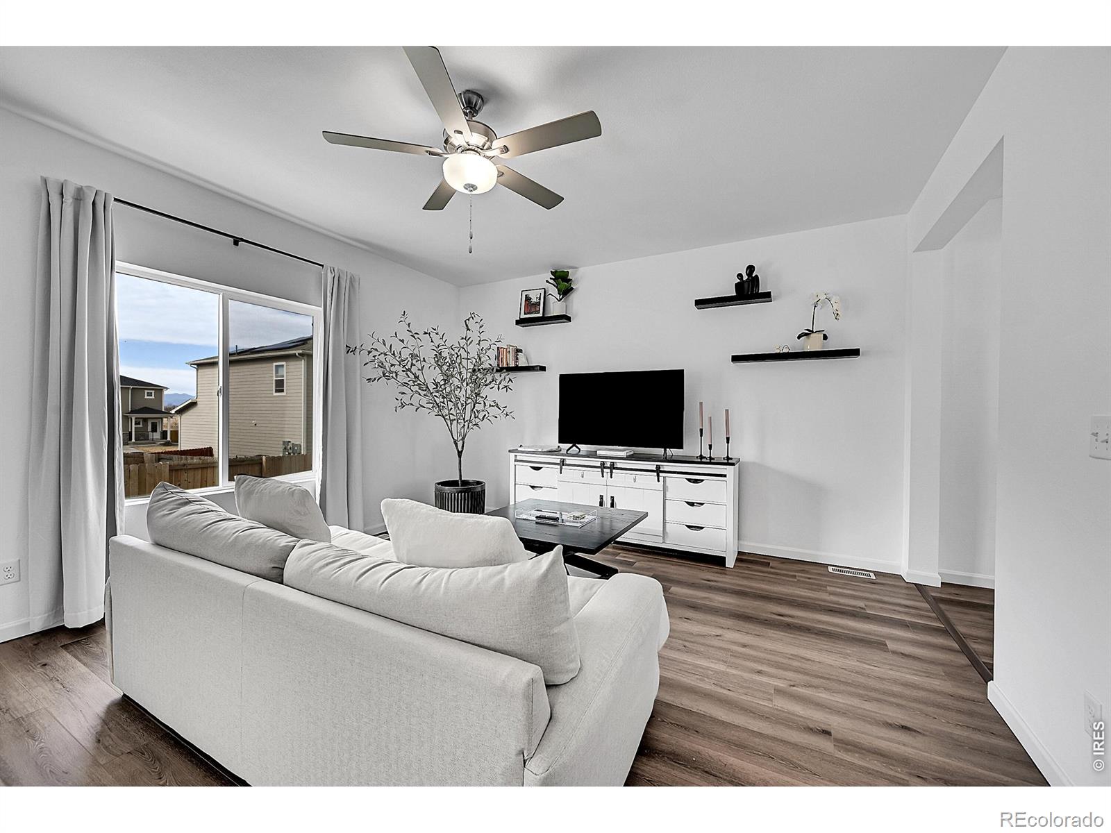 MLS Image #11 for 7411 e big thompson circle,frederick, Colorado