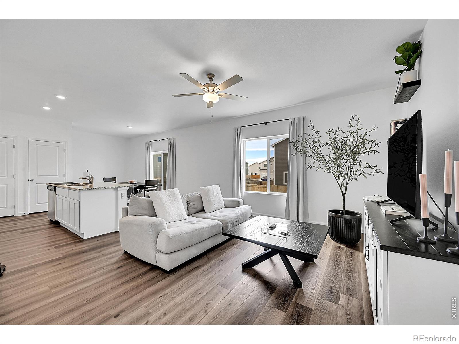 MLS Image #9 for 7411 e big thompson circle,frederick, Colorado