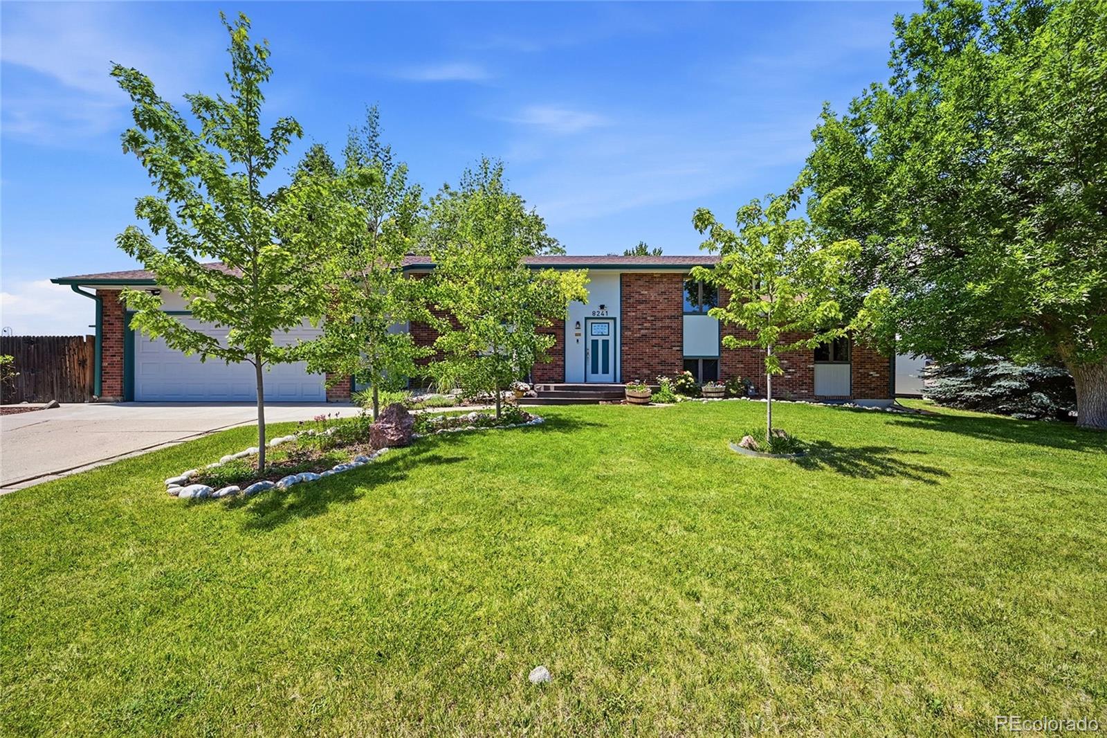 MLS Image #2 for 8241 w pomona drive,arvada, Colorado