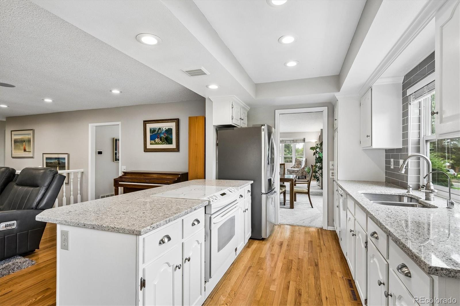 MLS Image #13 for 8611 e otero place,centennial, Colorado