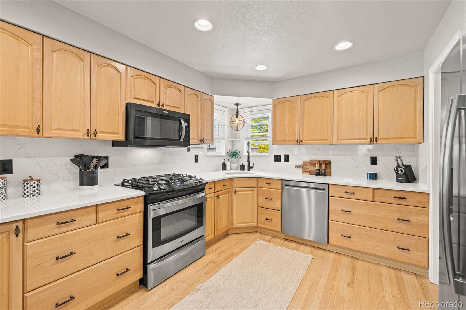 MLS Image #11 for 8873 s balsam street,littleton, Colorado