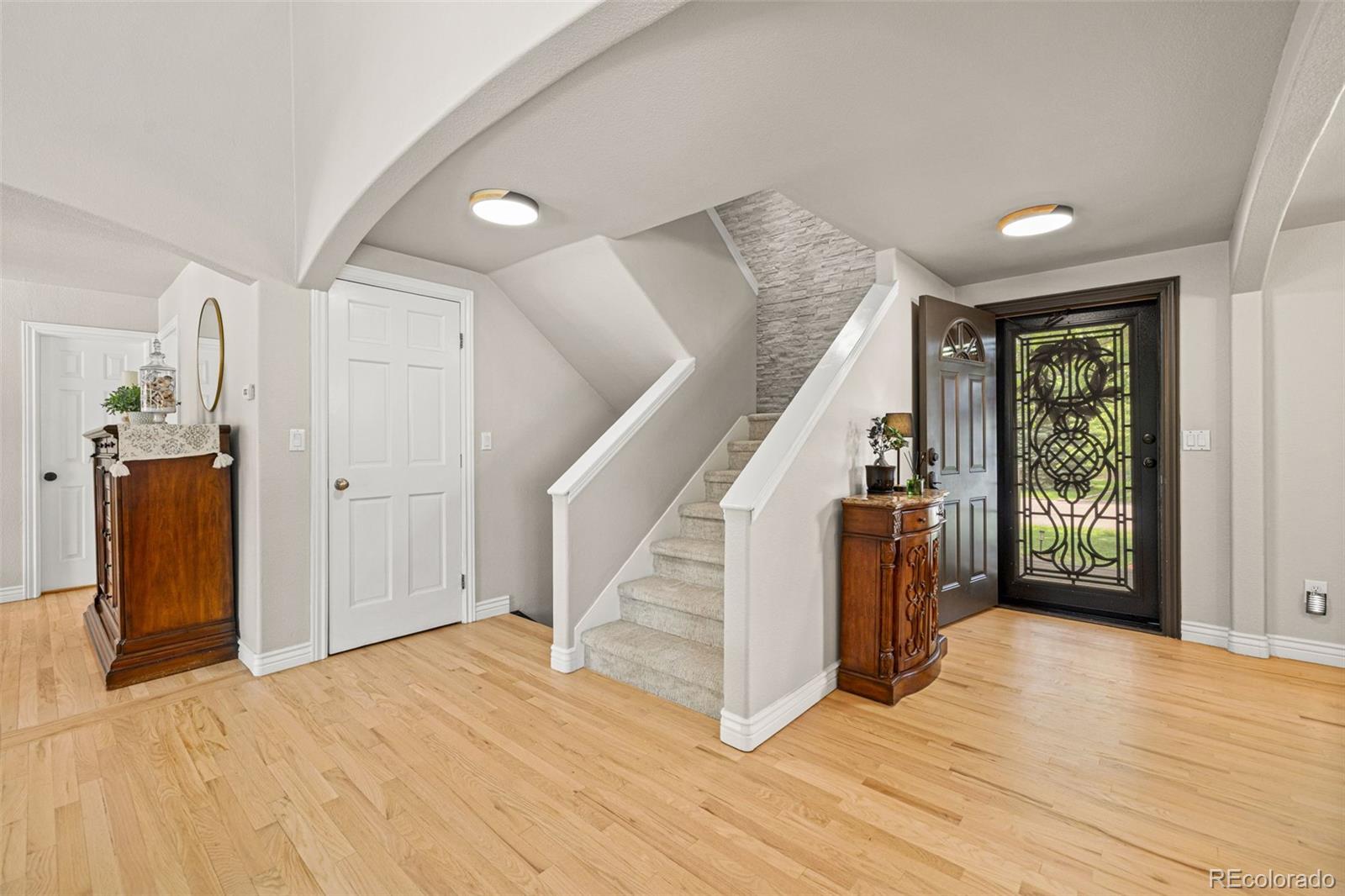 MLS Image #5 for 8873 s balsam street,littleton, Colorado