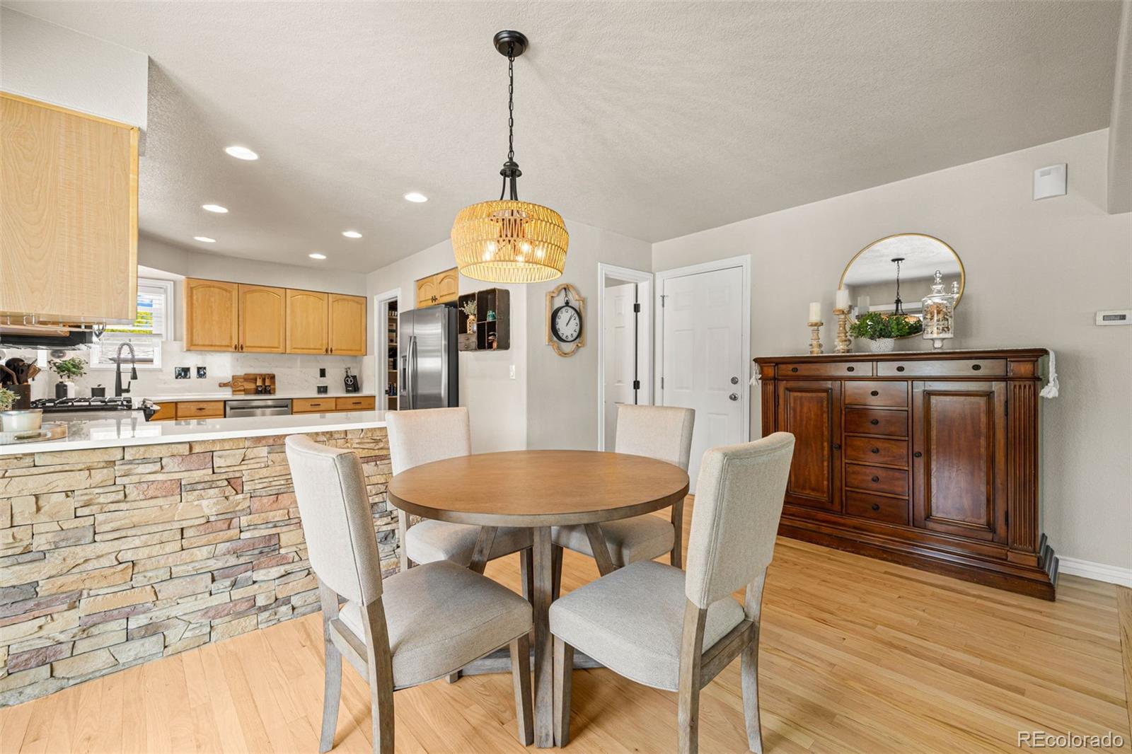 MLS Image #8 for 8873 s balsam street,littleton, Colorado