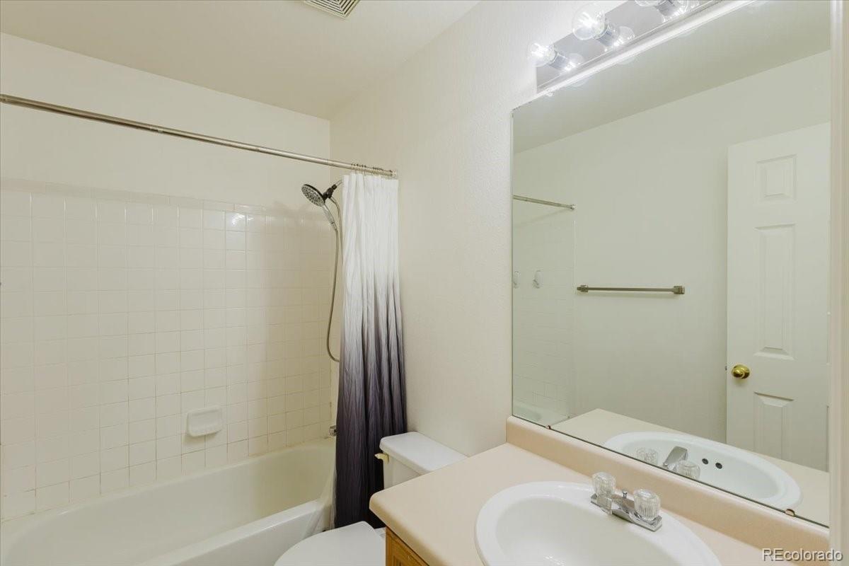 MLS Image #15 for 19970  latigo lane,parker, Colorado