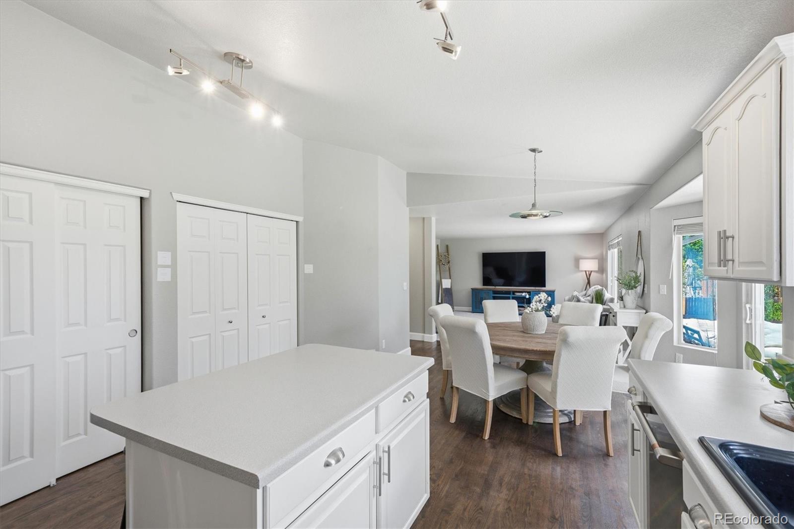 MLS Image #13 for 7248  eagle rock drive,littleton, Colorado