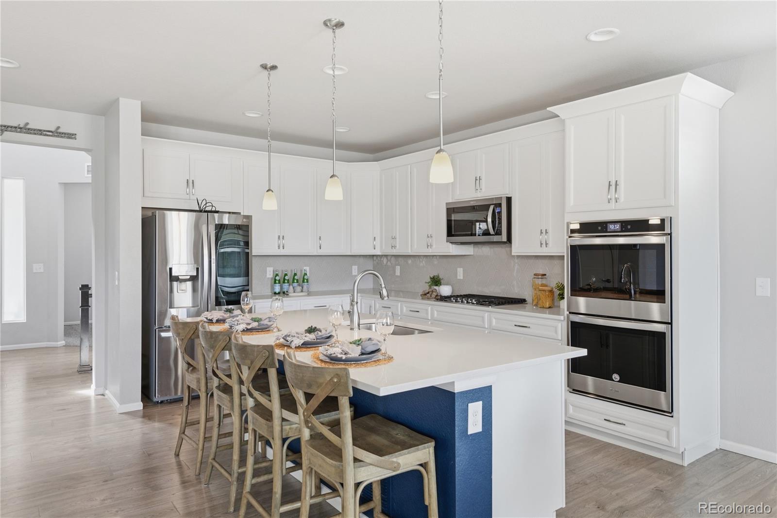 MLS Image #7 for 27141 e frost place,aurora, Colorado
