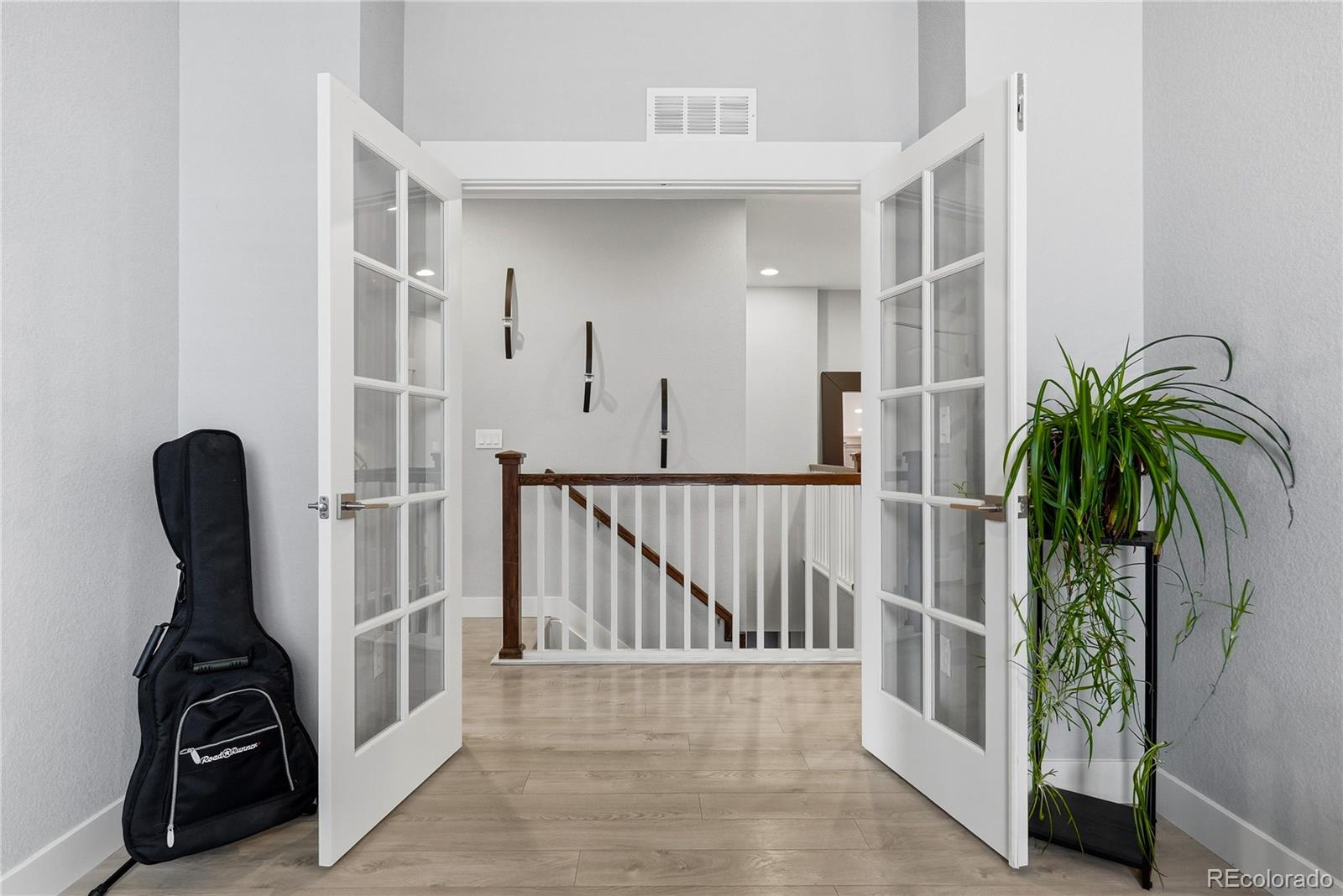 MLS Image #3 for 6375 s harvest street,aurora, Colorado