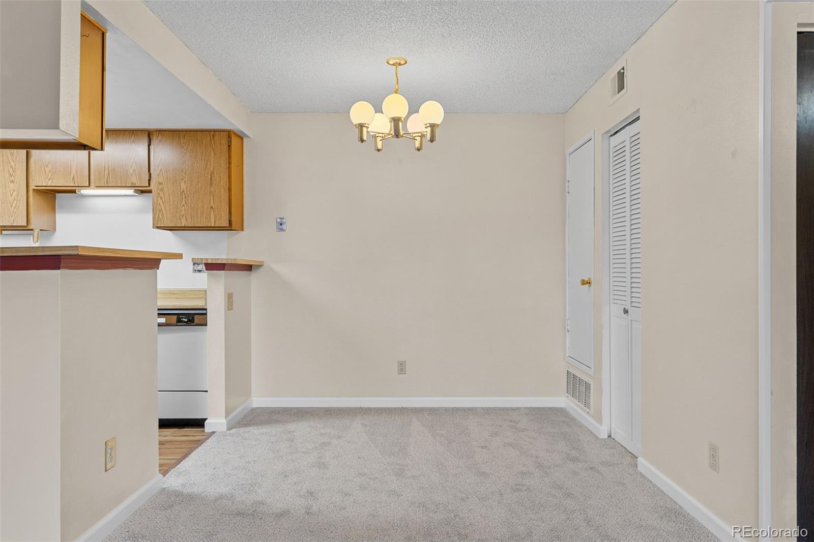 MLS Image #13 for 921  walden street 108,aurora, Colorado