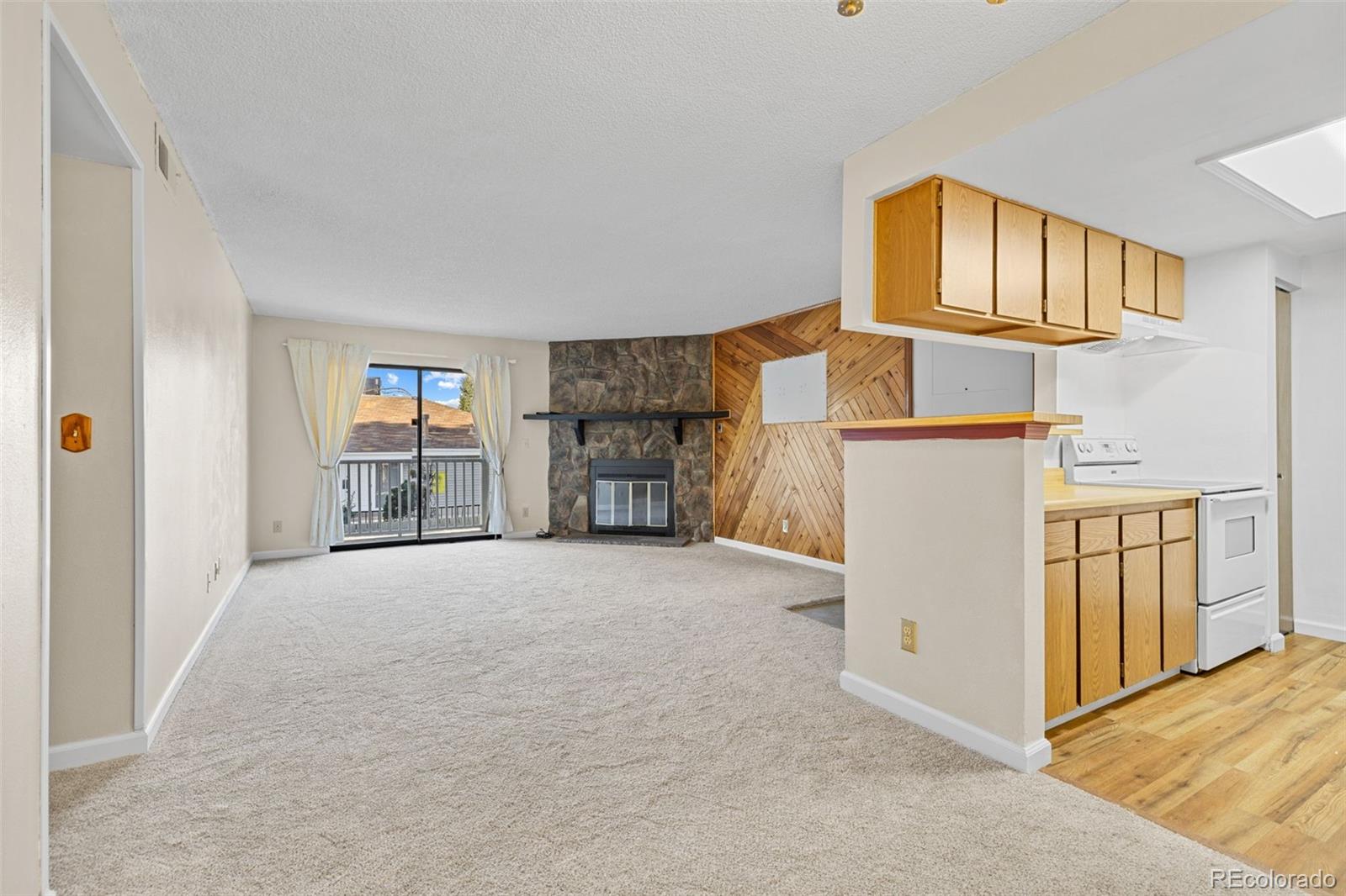 MLS Image #14 for 921  walden street 108,aurora, Colorado