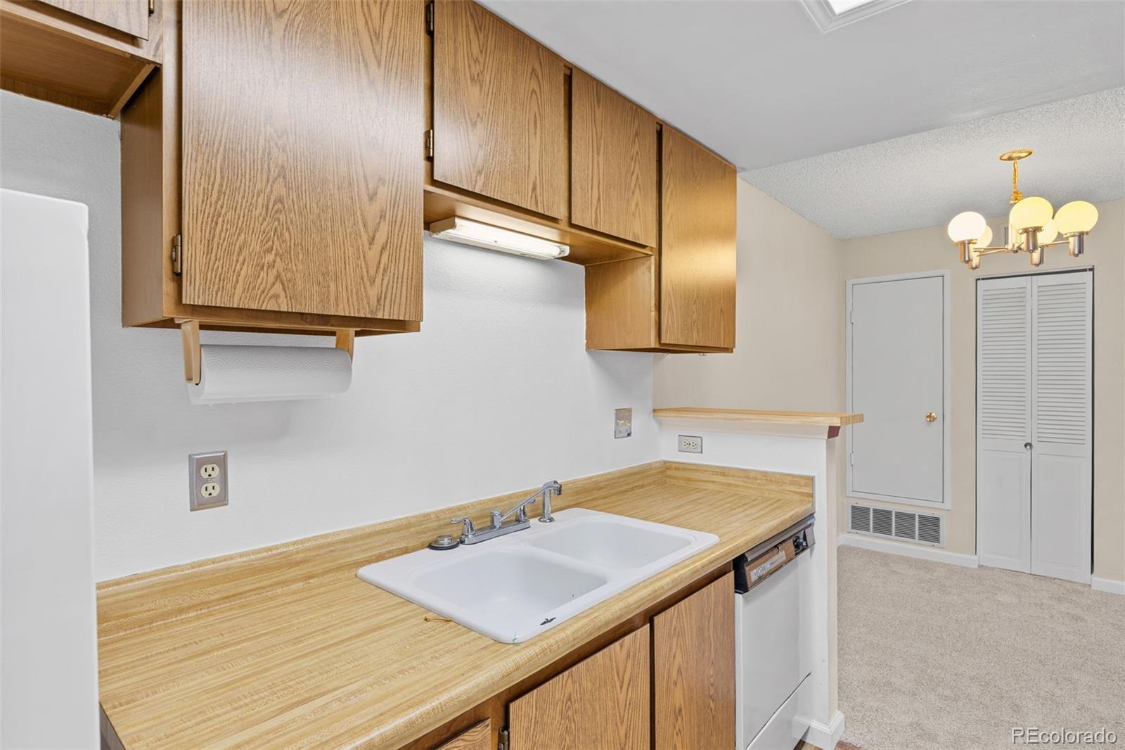 MLS Image #19 for 921  walden street 108,aurora, Colorado