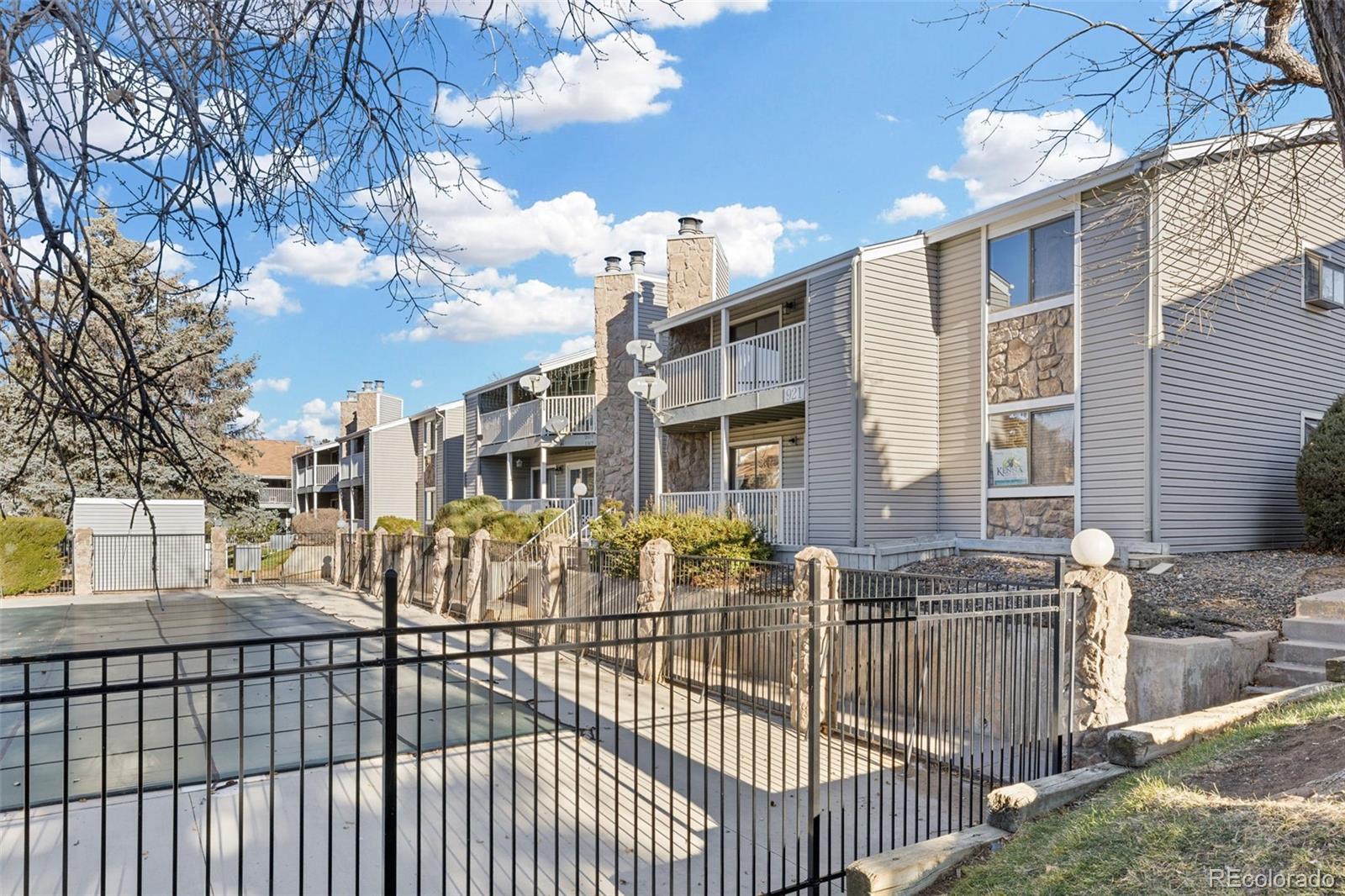 MLS Image #36 for 921  walden street 108,aurora, Colorado