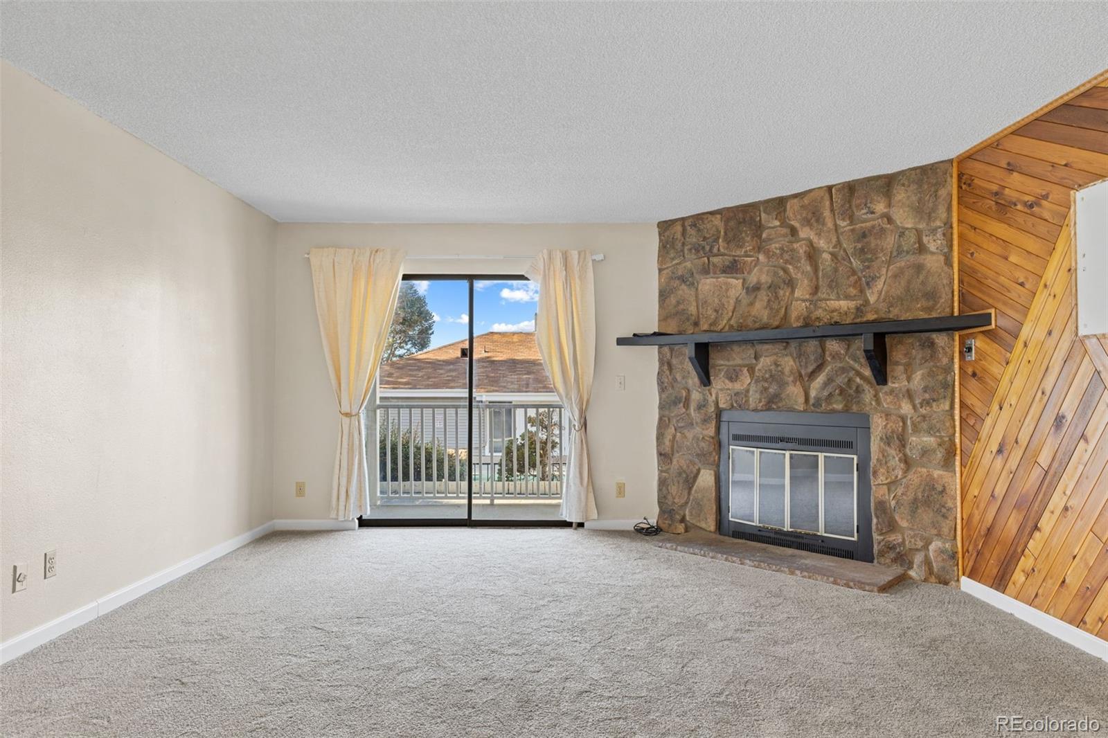 MLS Image #7 for 921  walden street 108,aurora, Colorado