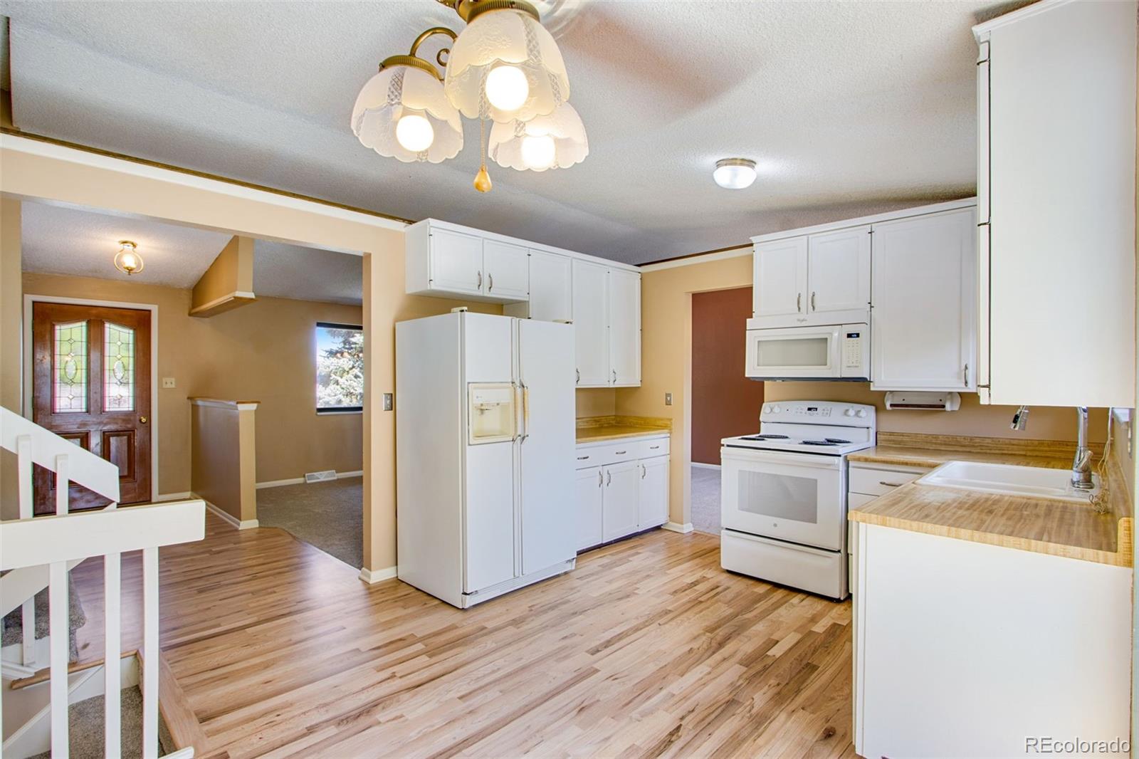 MLS Image #9 for 8202  ammons circle,arvada, Colorado