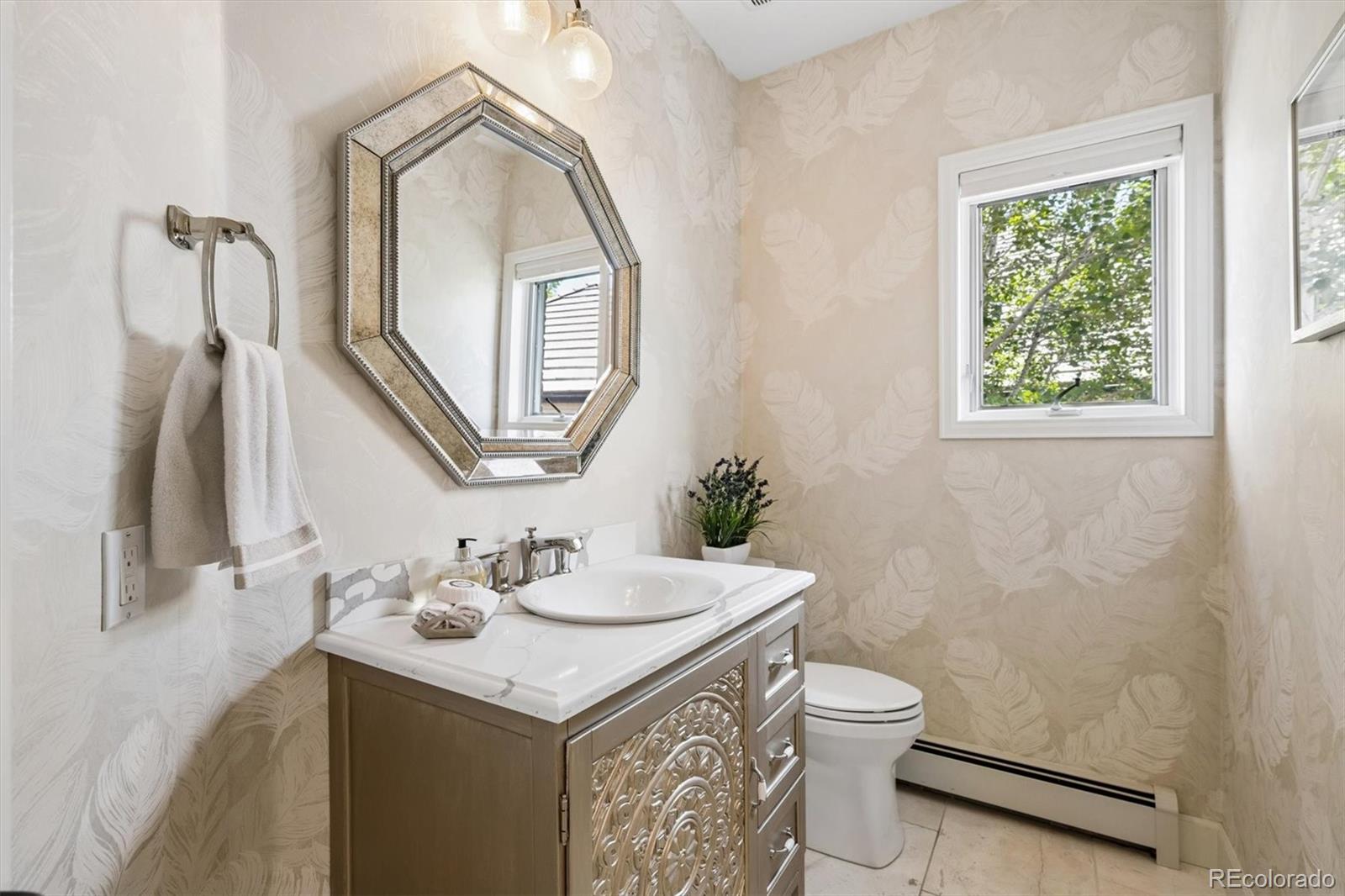 MLS Image #17 for 2431 s xenon way,lakewood, Colorado