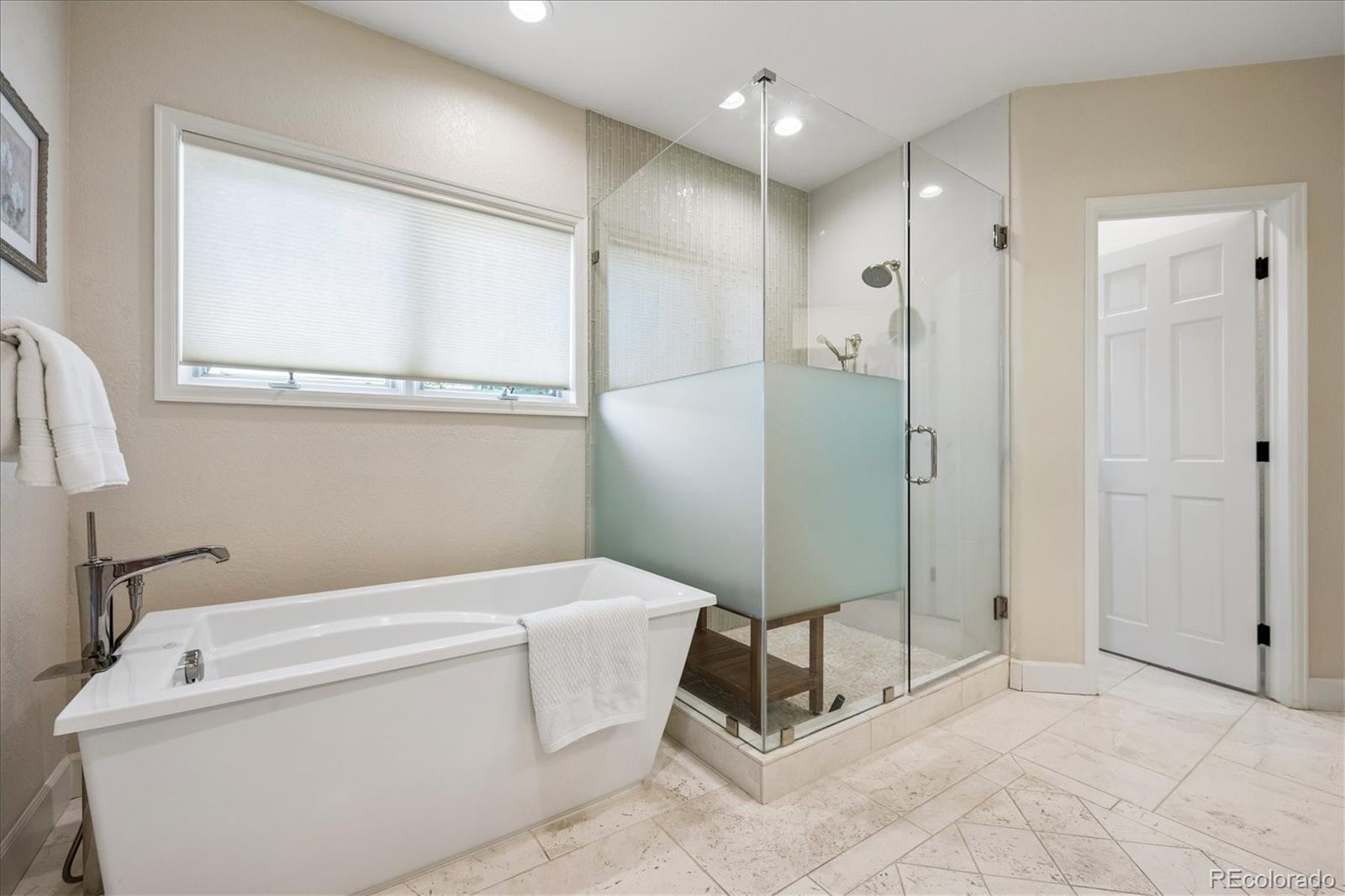 MLS Image #23 for 2431 s xenon way,lakewood, Colorado