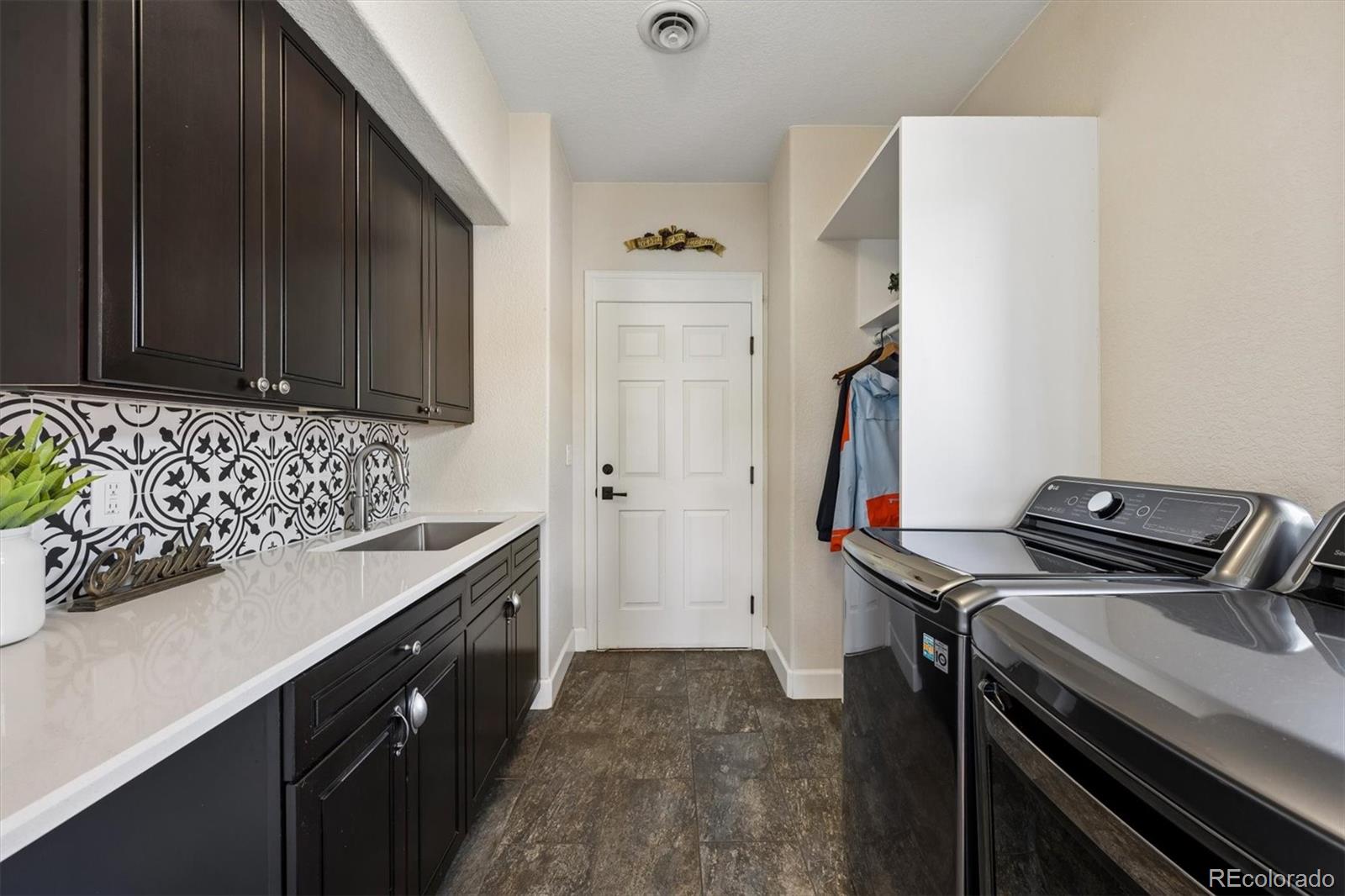 MLS Image #9 for 2431 s xenon way,lakewood, Colorado