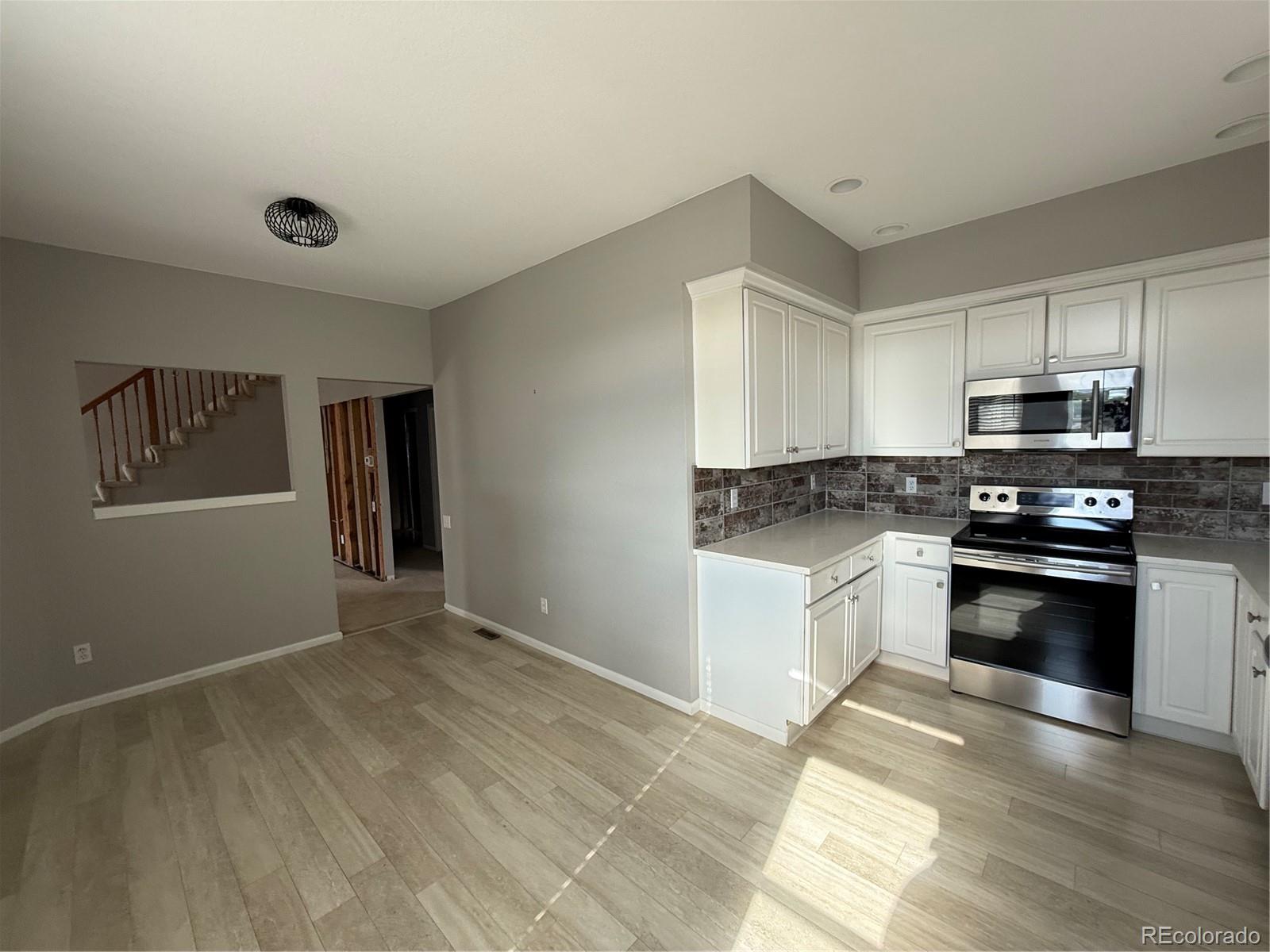MLS Image #12 for 2972 w long drive,littleton, Colorado