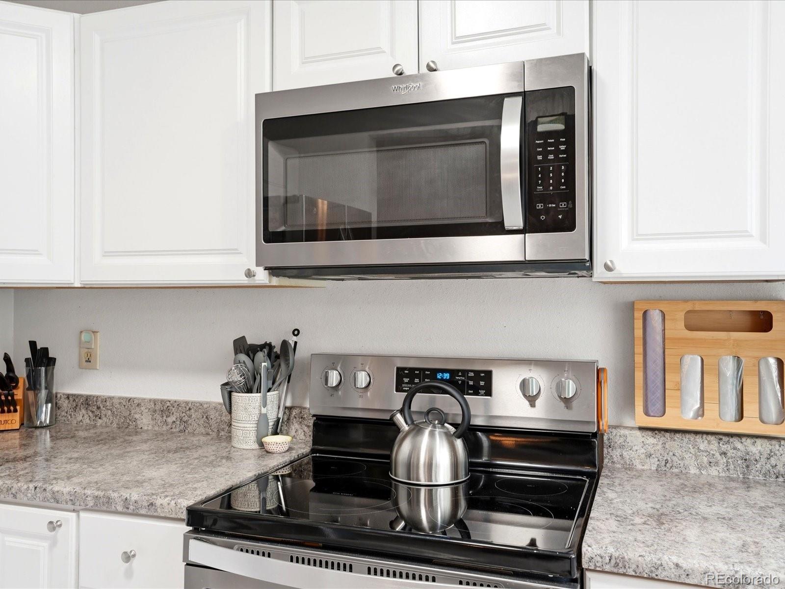 MLS Image #8 for 3036 s halifax street,aurora, Colorado
