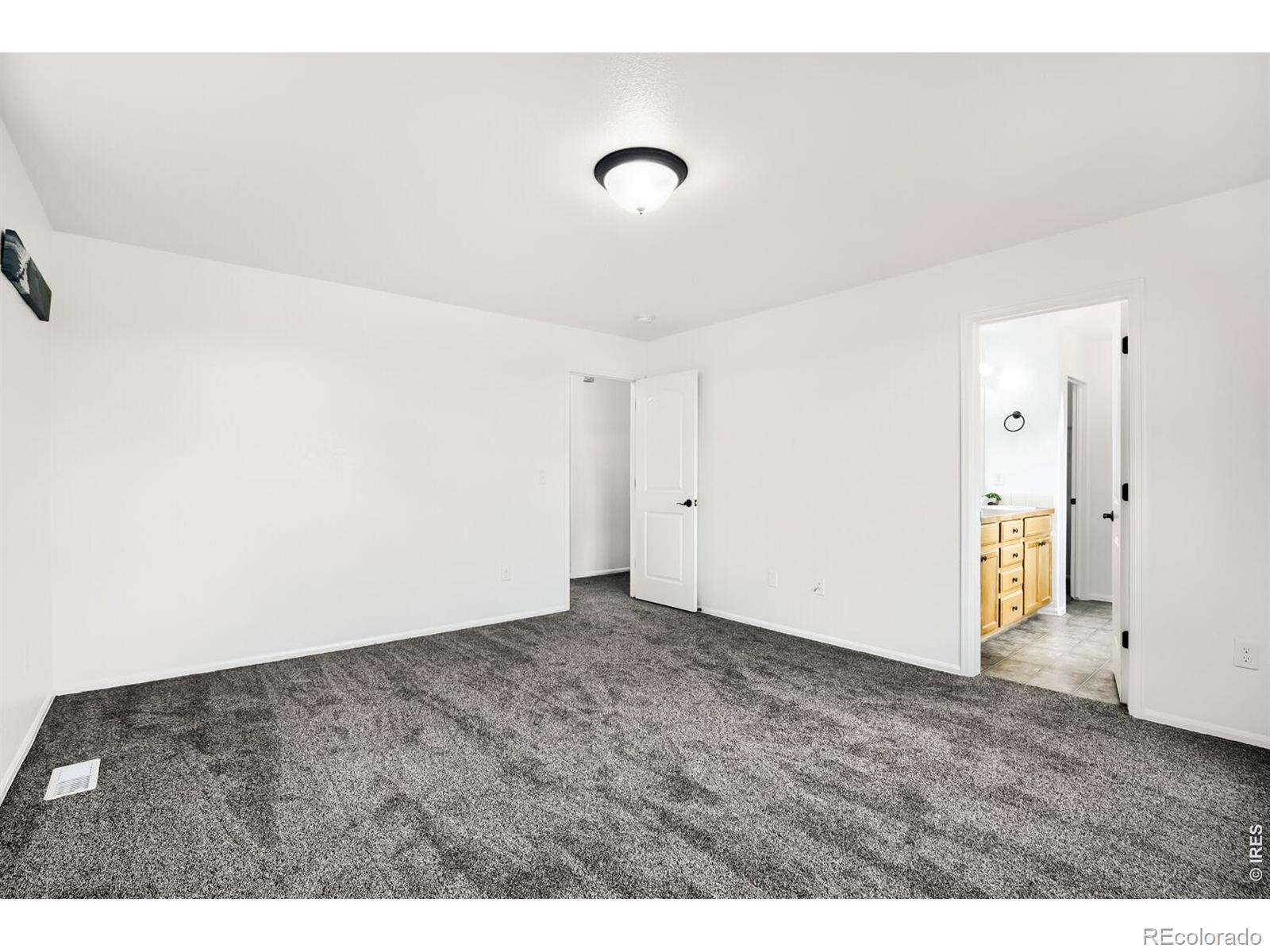 MLS Image #14 for 2402  thoreau drive,fort collins, Colorado