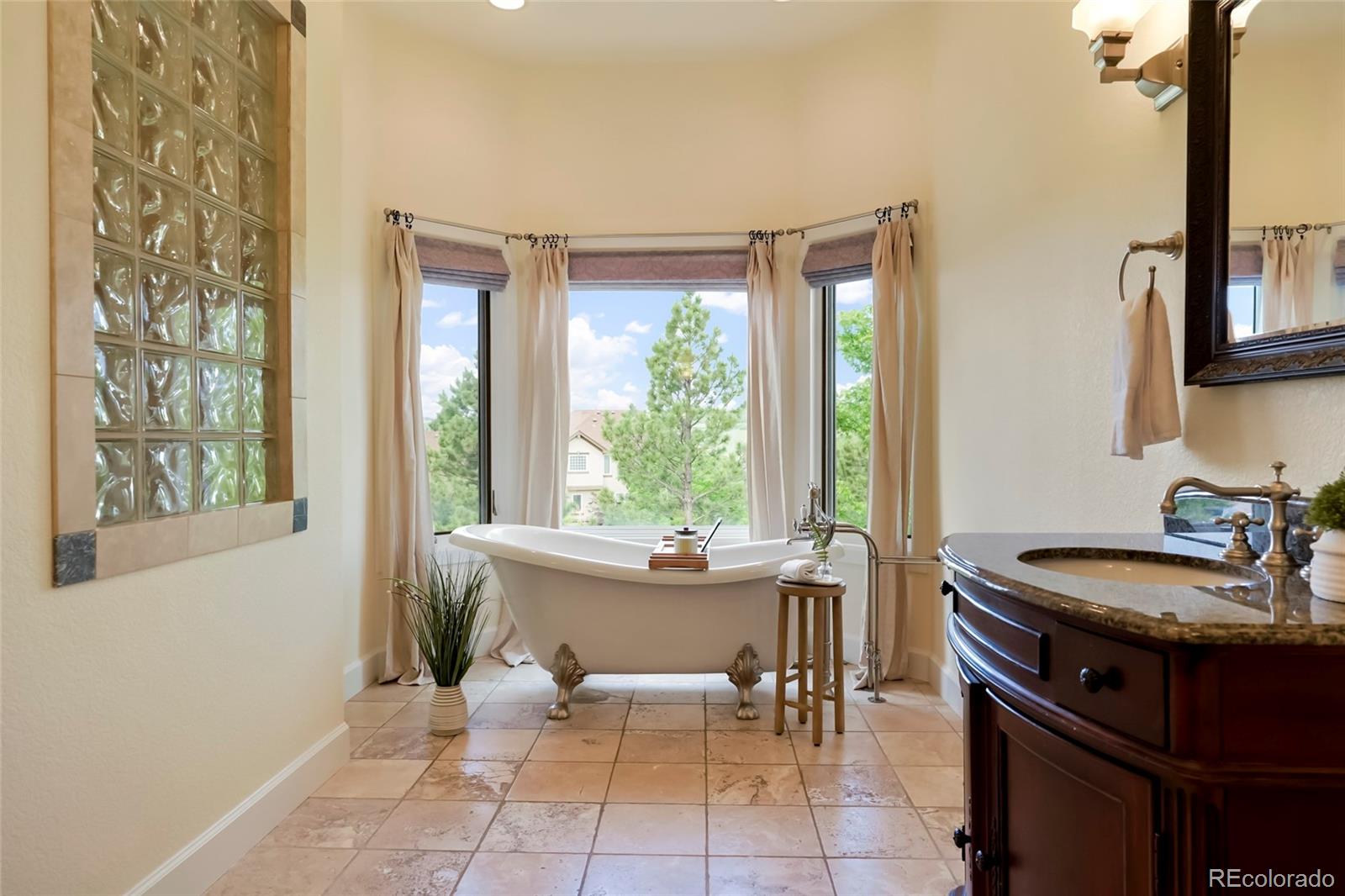 MLS Image #16 for 387  crossing circle,castle pines, Colorado