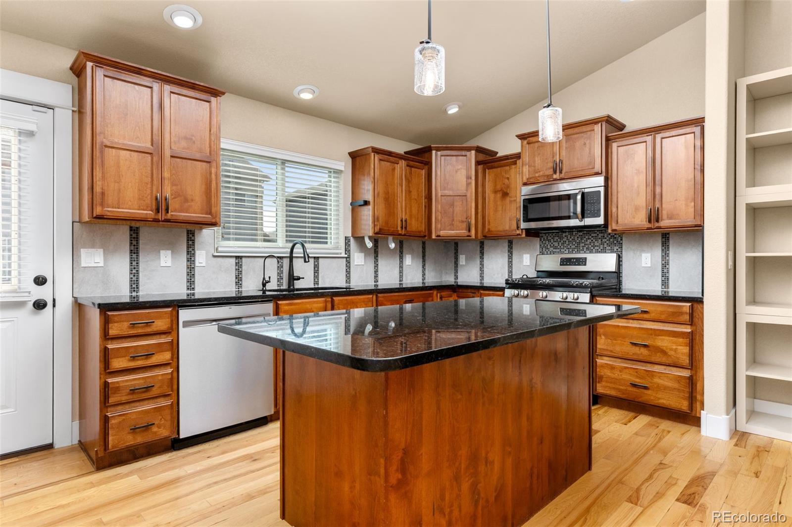 MLS Image #11 for 335  kirkland lane,johnstown, Colorado