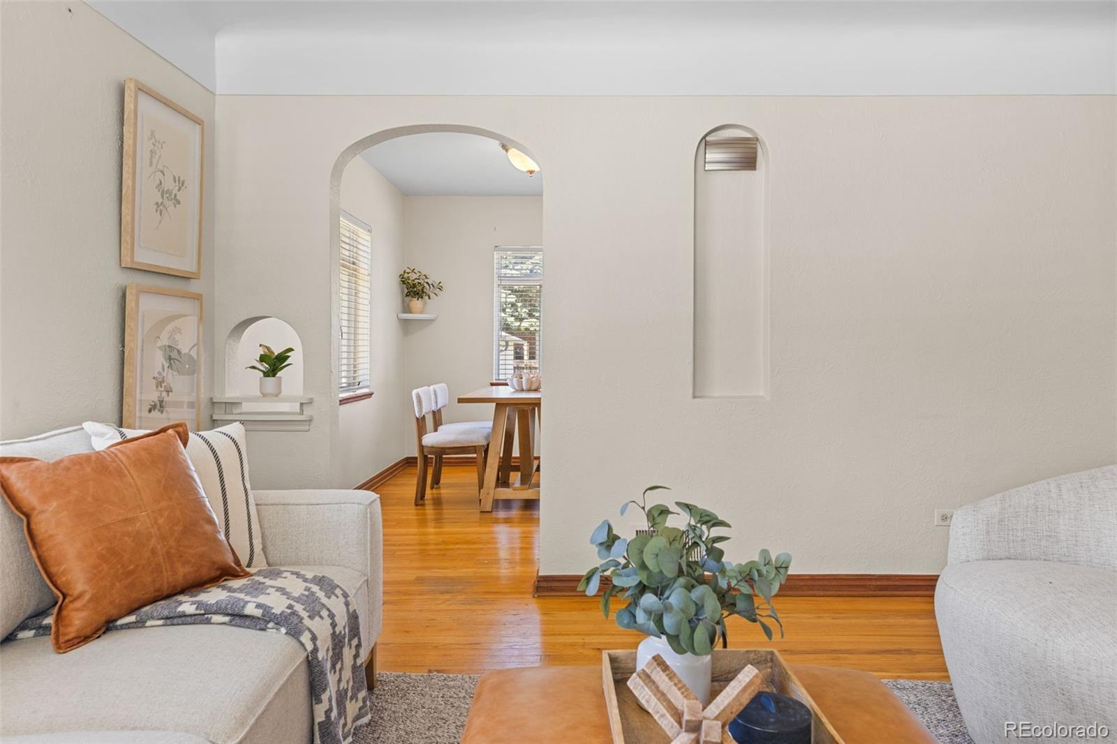 MLS Image #14 for 1129 n jasmine street,denver, Colorado