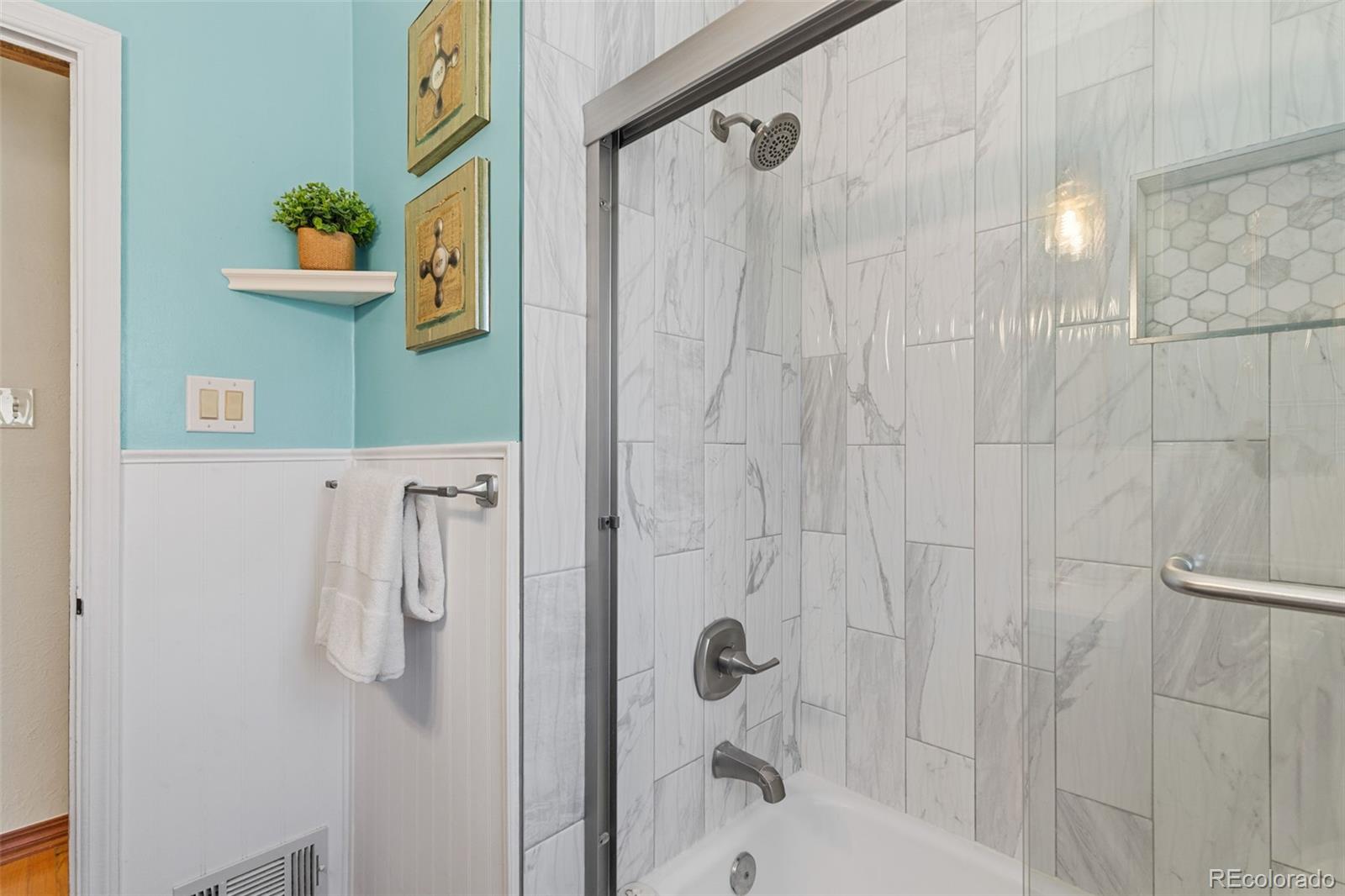 MLS Image #20 for 1129 n jasmine street,denver, Colorado