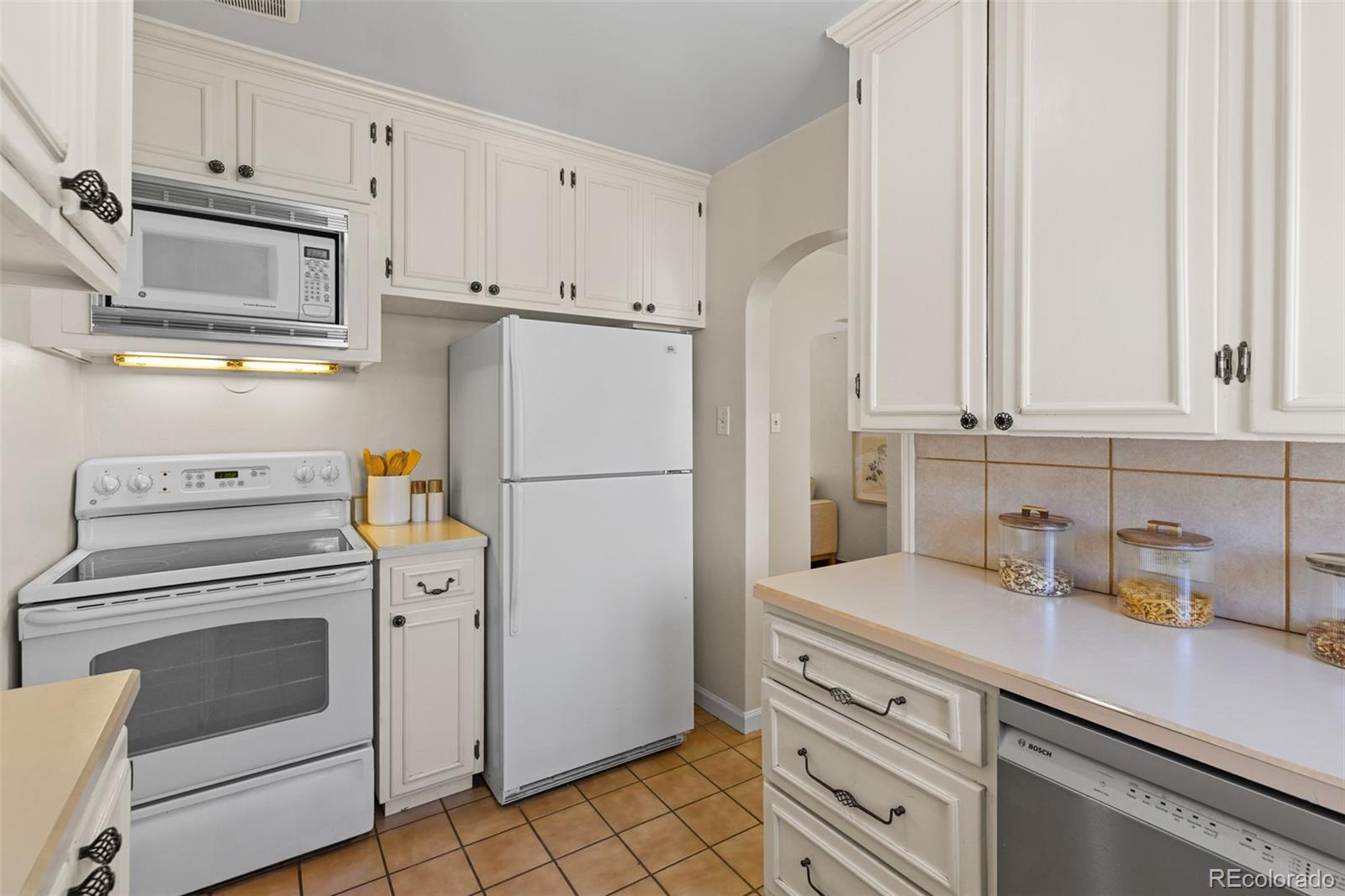 MLS Image #24 for 1129 n jasmine street,denver, Colorado