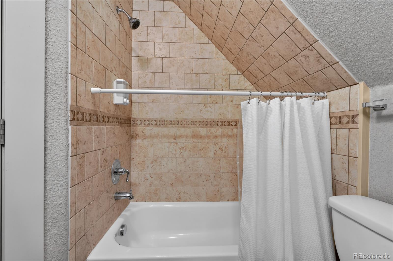 MLS Image #22 for 3038  california street,denver, Colorado