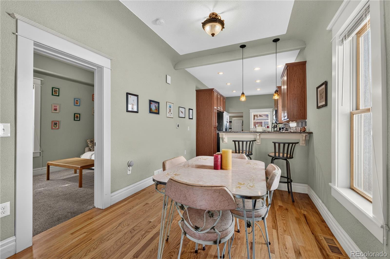 MLS Image #5 for 3038  california street,denver, Colorado