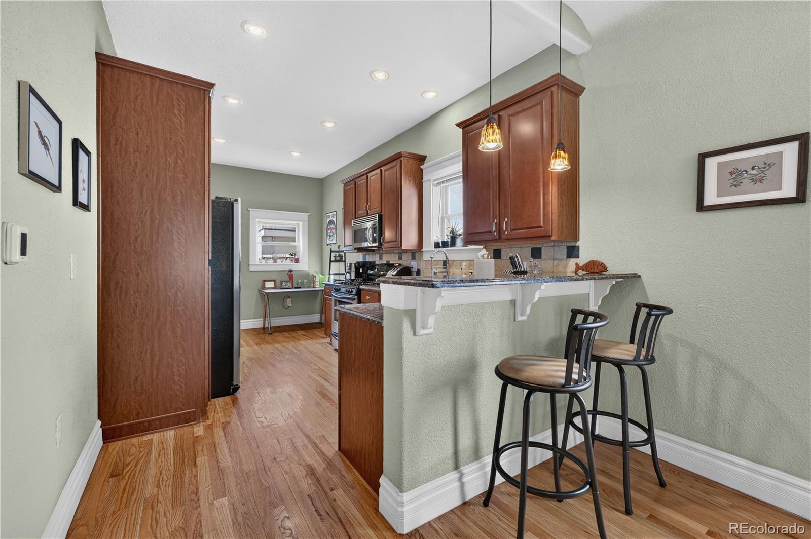 MLS Image #6 for 3038  california street,denver, Colorado