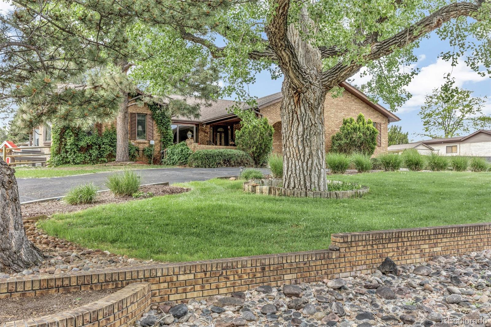 MLS Image #2 for 11480 w bear creek drive,lakewood, Colorado