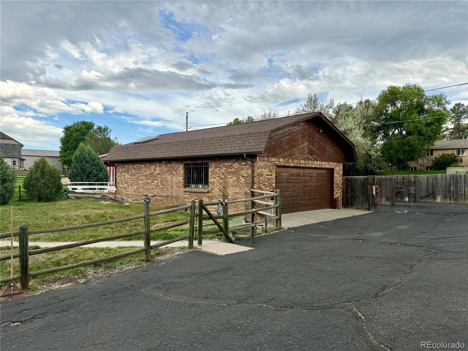 MLS Image #33 for 11480 w bear creek drive,lakewood, Colorado