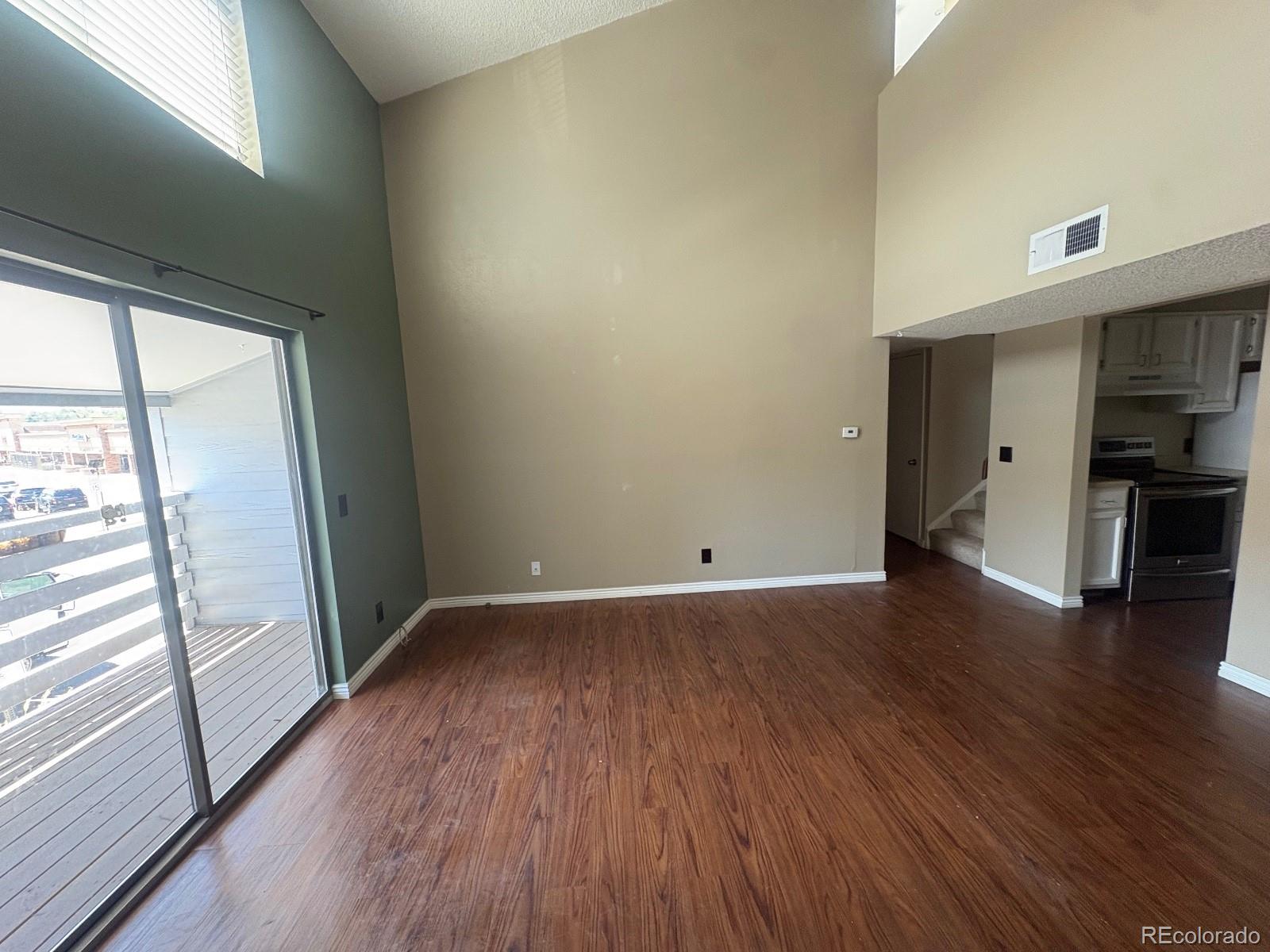 MLS Image #2 for 7665 e eastman avenue 204b,denver, Colorado