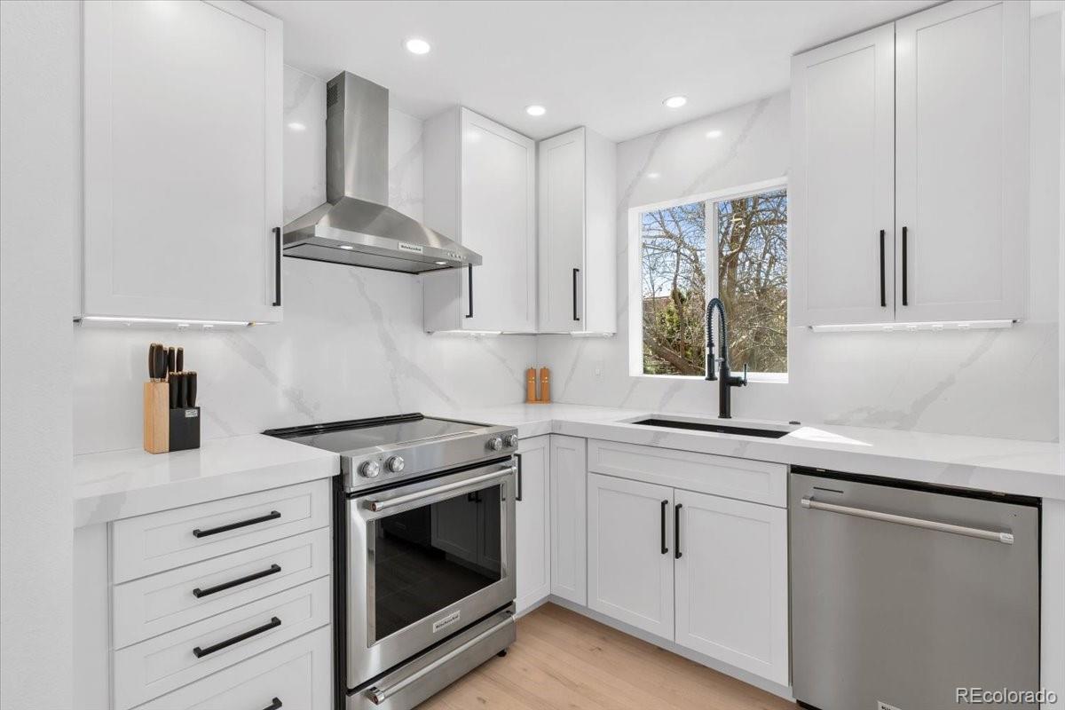 MLS Image #7 for 9421  crestmore way,highlands ranch, Colorado