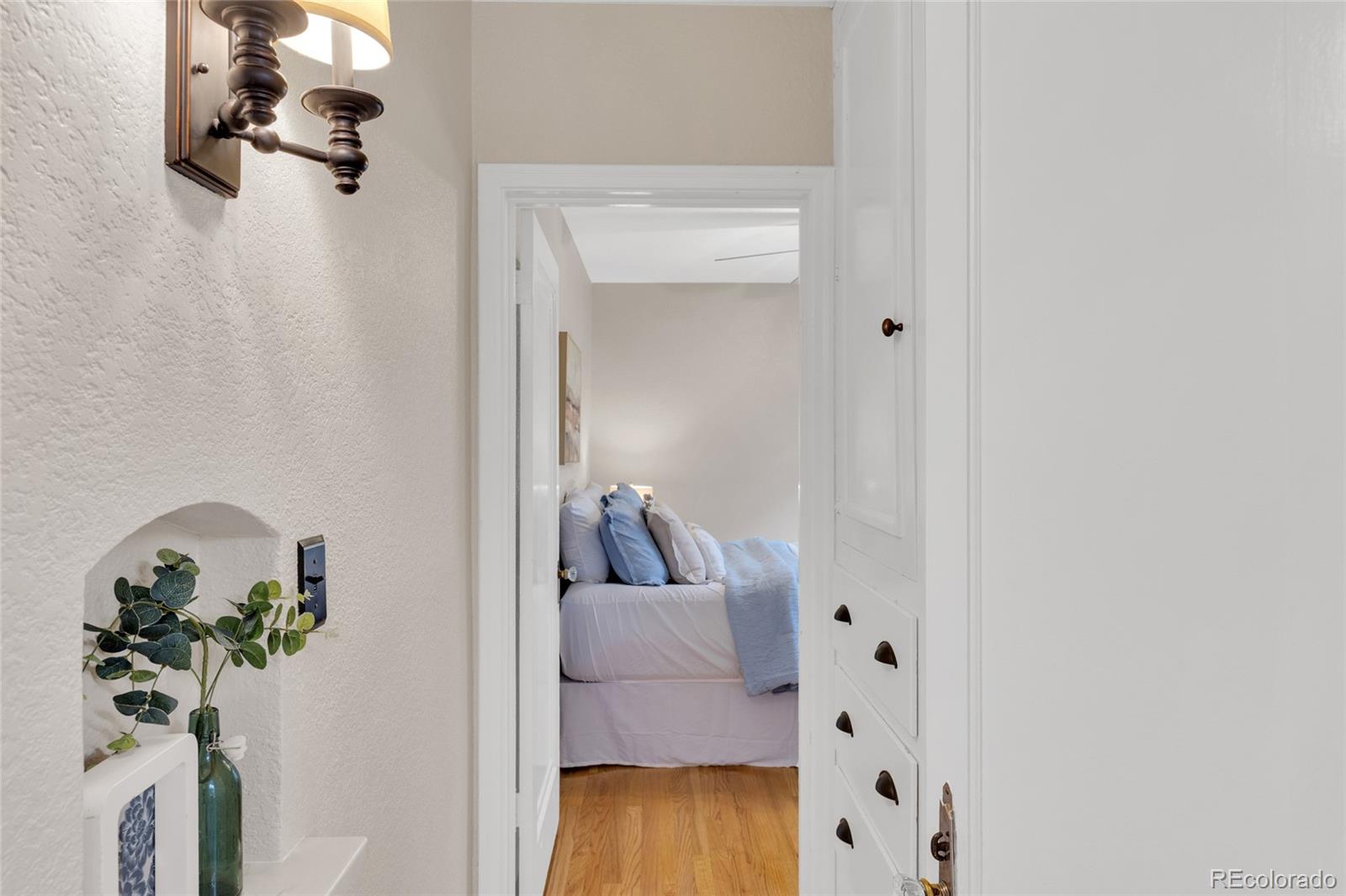 MLS Image #20 for 3232 w scott place,denver, Colorado