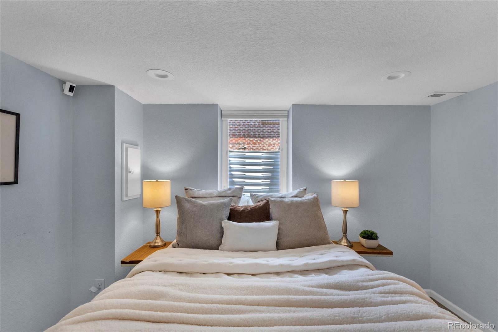 MLS Image #24 for 3232 w scott place,denver, Colorado