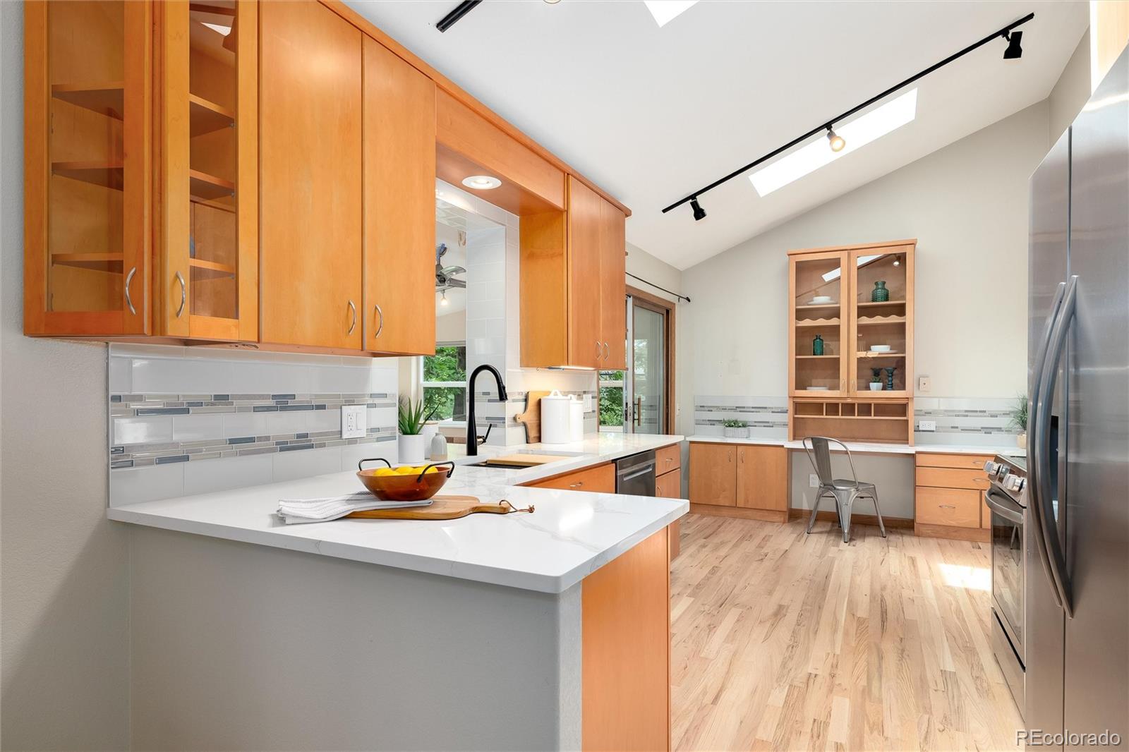 MLS Image #11 for 7910 w harvard place,lakewood, Colorado