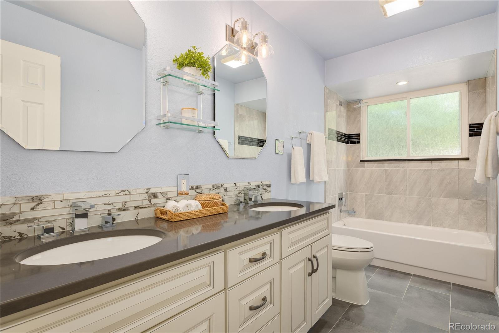MLS Image #25 for 7910 w harvard place,lakewood, Colorado