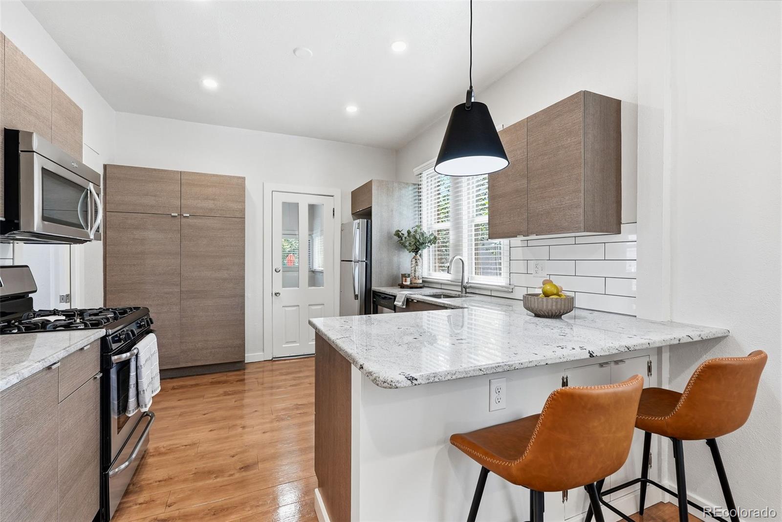MLS Image #7 for 1476 s ogden street,denver, Colorado