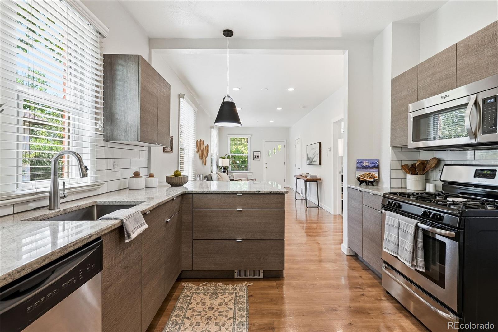 MLS Image #8 for 1476 s ogden street,denver, Colorado