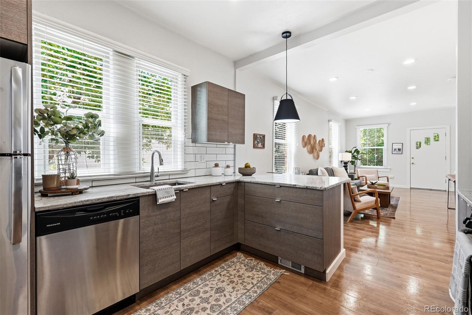 MLS Image #9 for 1476 s ogden street,denver, Colorado