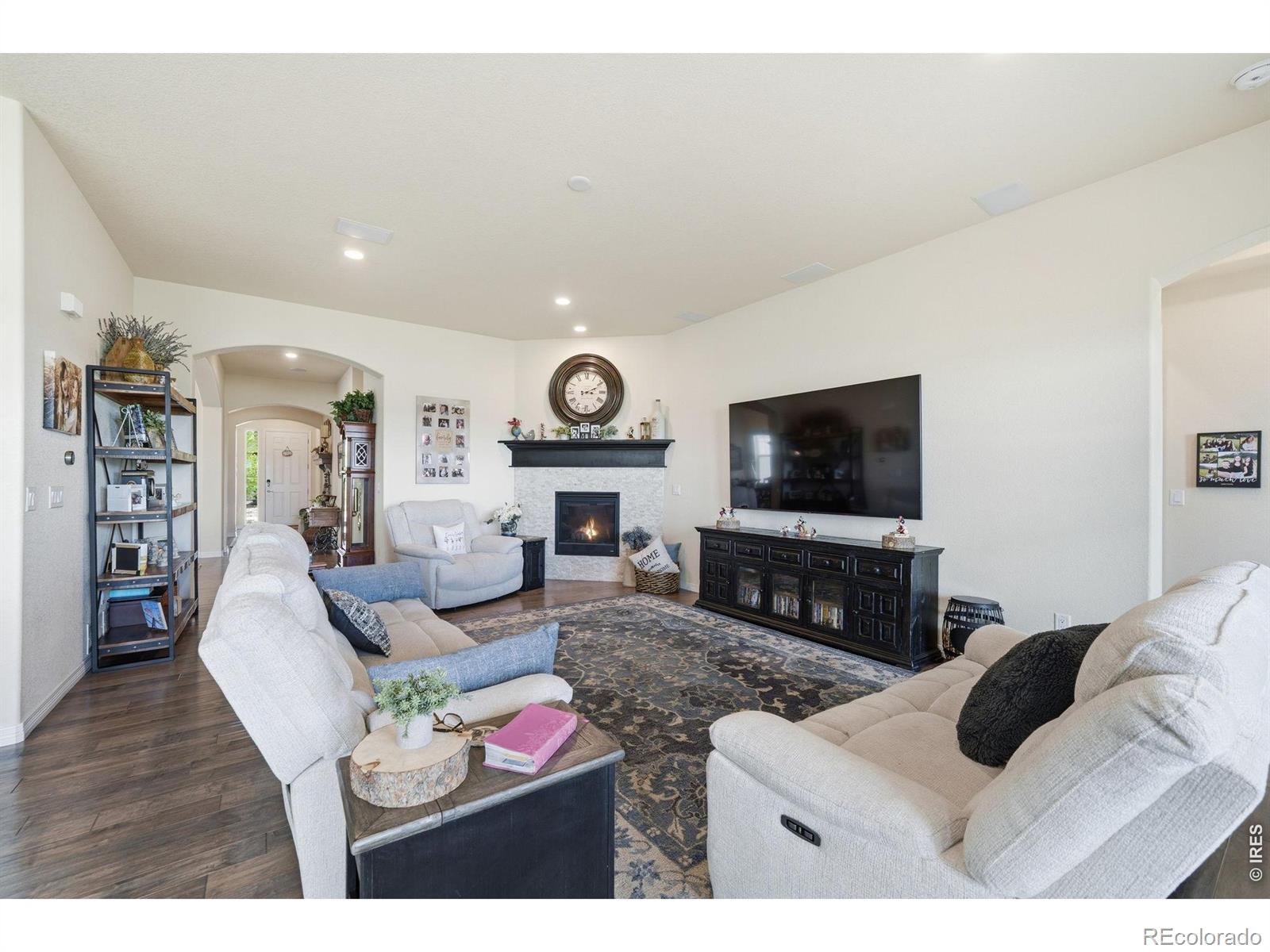 MLS Image #11 for 8057  tamarac court,thornton, Colorado